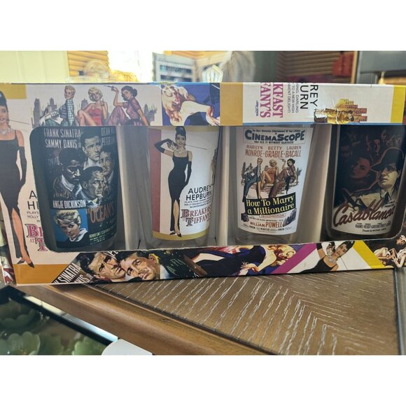 Set Of 4 Rare Movie-Themed Pub Glasses In Original Box Featuring Iconic Films: O - Picture 2 of 16